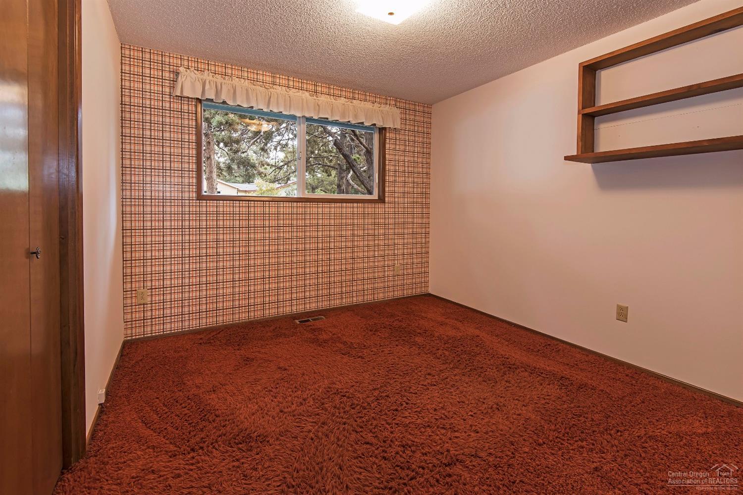 245 Southeast Craven Road Bend, OR 97702 - Photo 12 of 16 Additional Photo