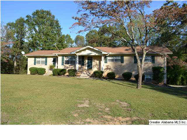 5704 Cruce Road Adamsville, AL 35005 - Photo 2 of 20