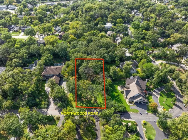 $625,000 | 1504 Northwoods Road, Deerfield, IL 60015