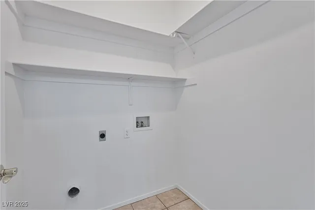 $2,150 | 8758 Arawana Place, Henderson, NV 89074