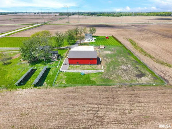 $634,800 | 21184 Allentown Road, Pekin, IL 61554