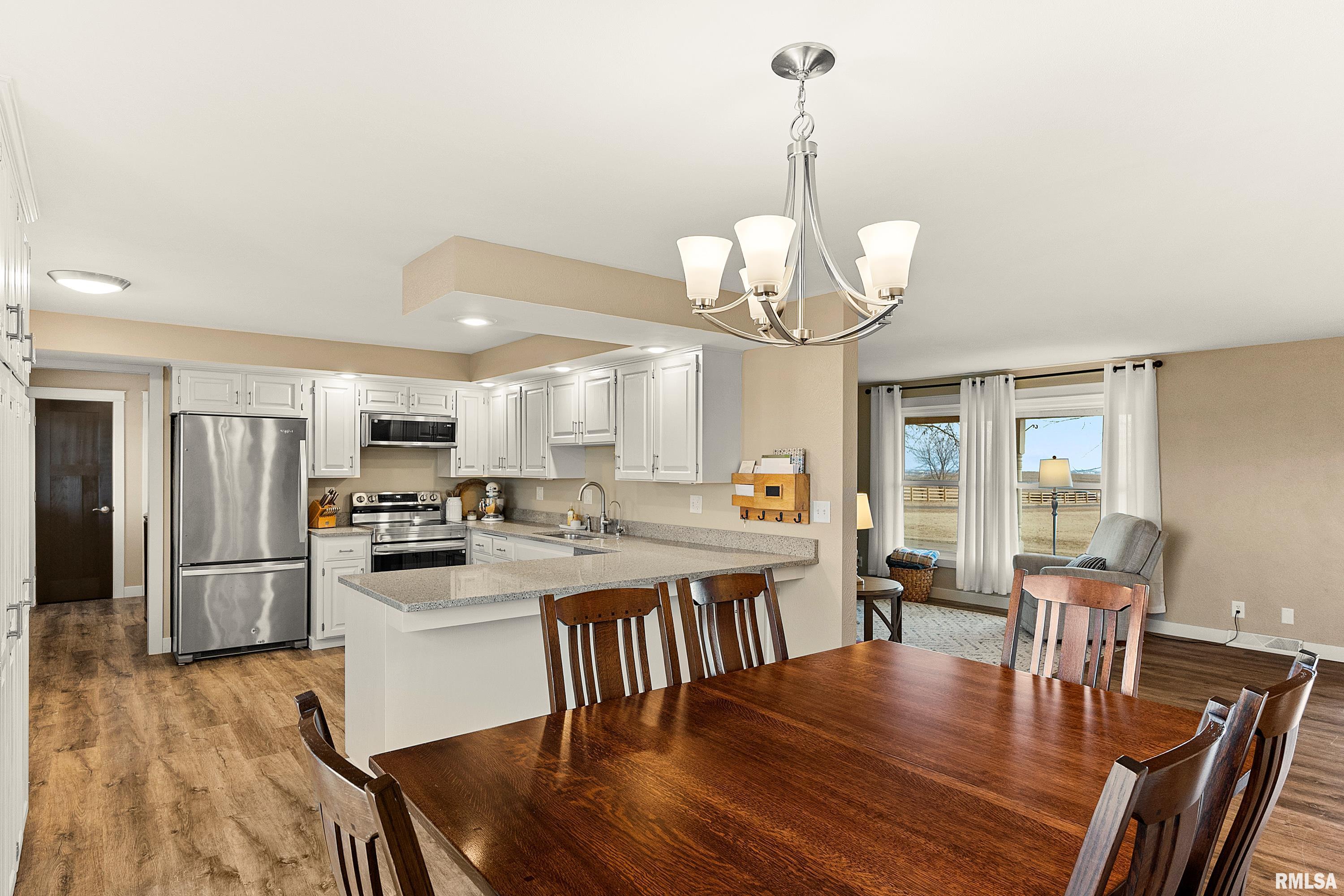 21184 Allentown Road Pekin, IL 61554 - Photo 18 of 58