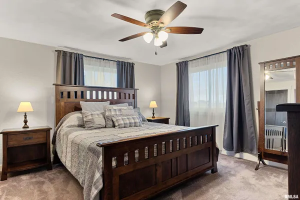$649,900 | 21184 Allentown Road, Pekin, IL 61554