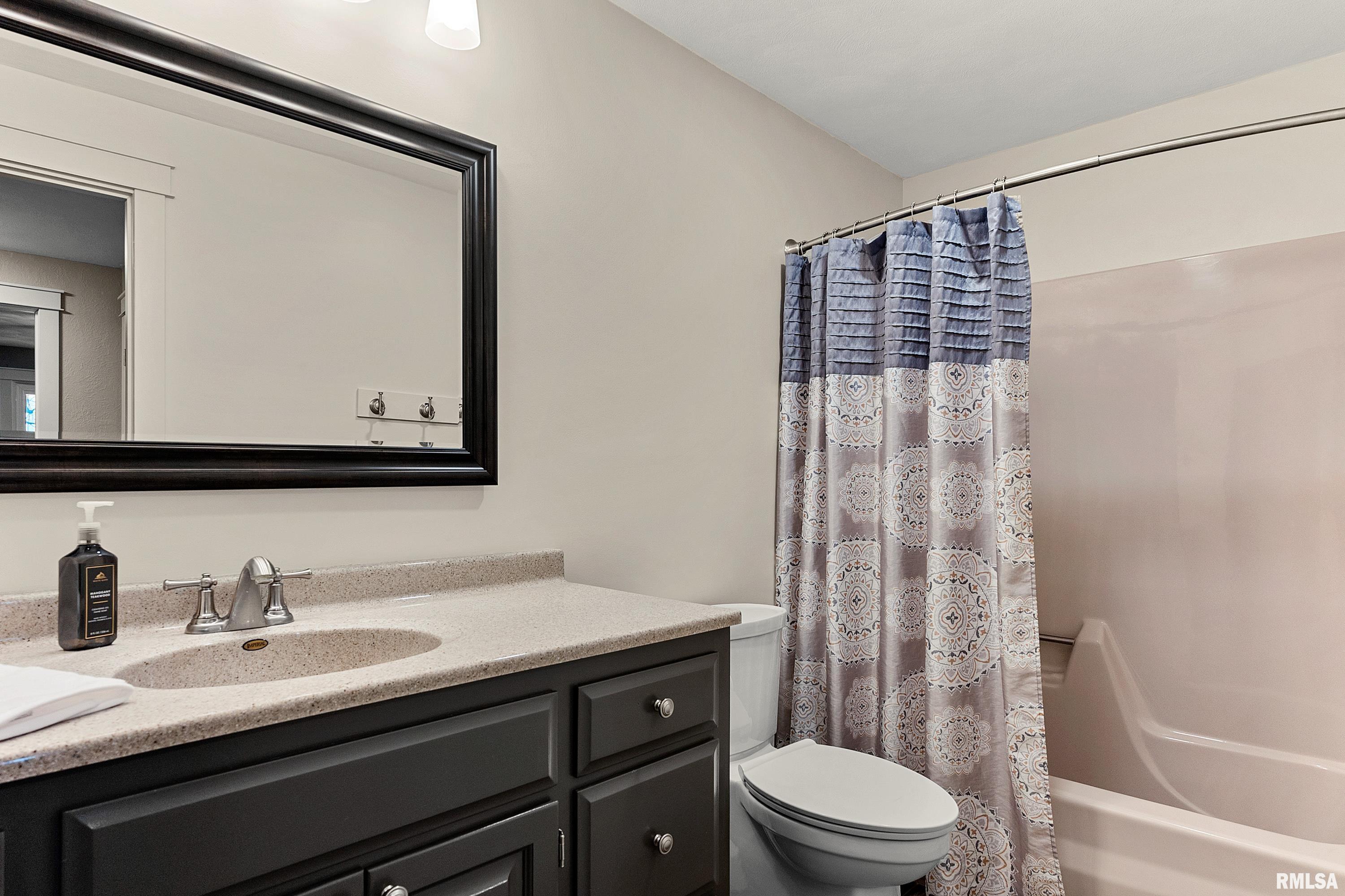 21184 Allentown Road Pekin, IL 61554 - Photo 31 of 58