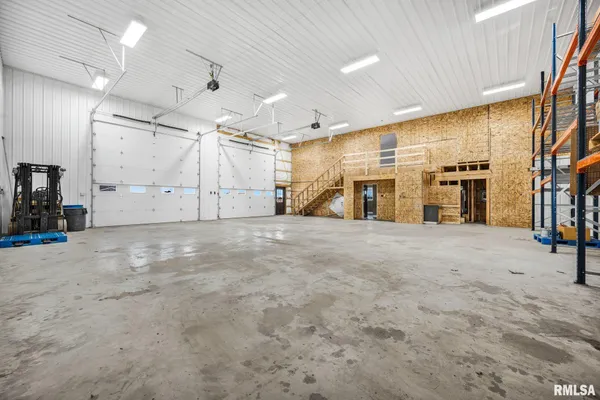 $634,800 | 21184 Allentown Road, Pekin, IL 61554