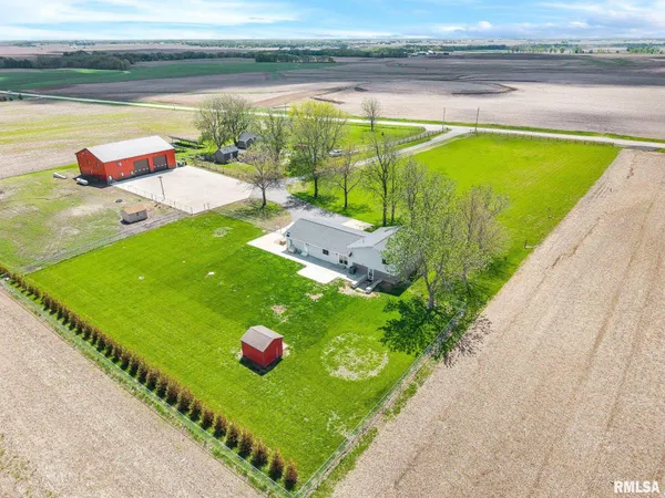 $634,800 | 21184 Allentown Road, Pekin, IL 61554