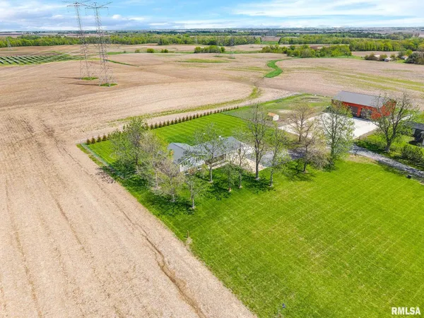 $634,800 | 21184 Allentown Road, Pekin, IL 61554