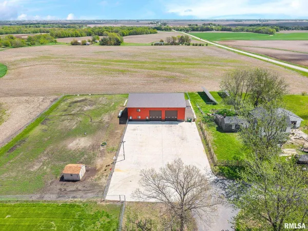 $634,800 | 21184 Allentown Road, Pekin, IL 61554