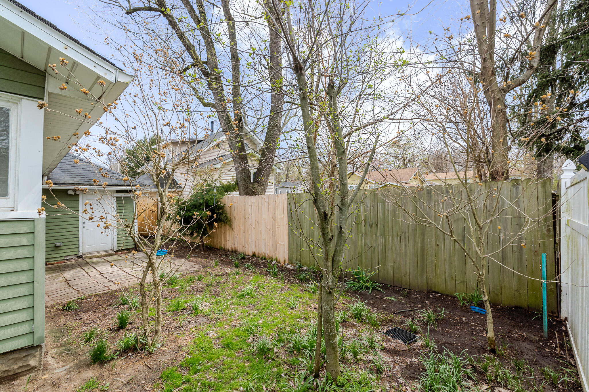 306 Brown Street Valparaiso, IN 46383 - Photo 18 of 19 a view of a backyard