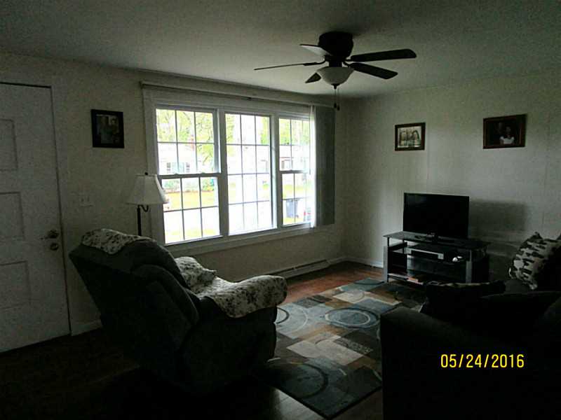 51 Haswill Street Warwick, RI 02889 - Photo 7 of 21 Living Room.