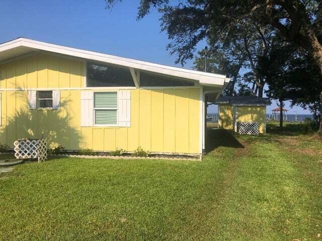 2838 Bay Grove Road Freeport, FL 32439 - Photo 14 of 52 left side of house