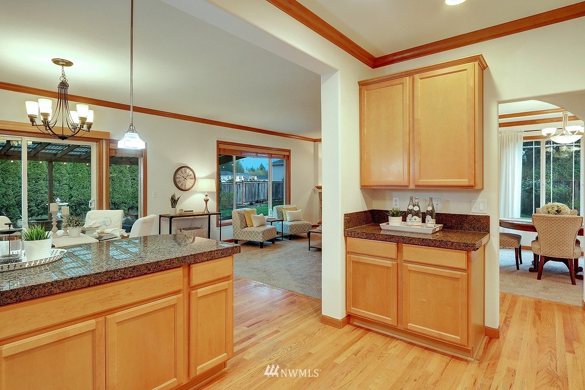 105 182nd Place Southwest, Unit B Bothell, WA 98012 - Photo 7 of 25 a very nice looking kitchen with a large window