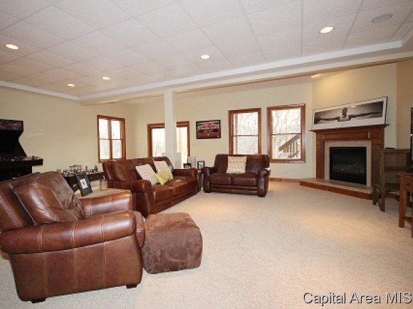 2700 Newcastle Court Springfield, IL 62711 - Photo 17 of 24 Gallery Image 17