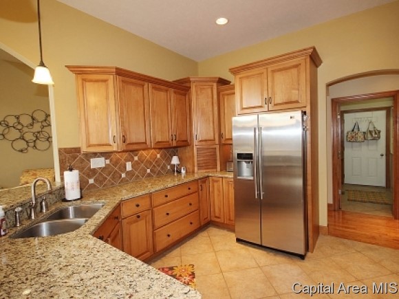 2700 Newcastle Court Springfield, IL 62711 - Photo 10 of 24 Gallery Image 10