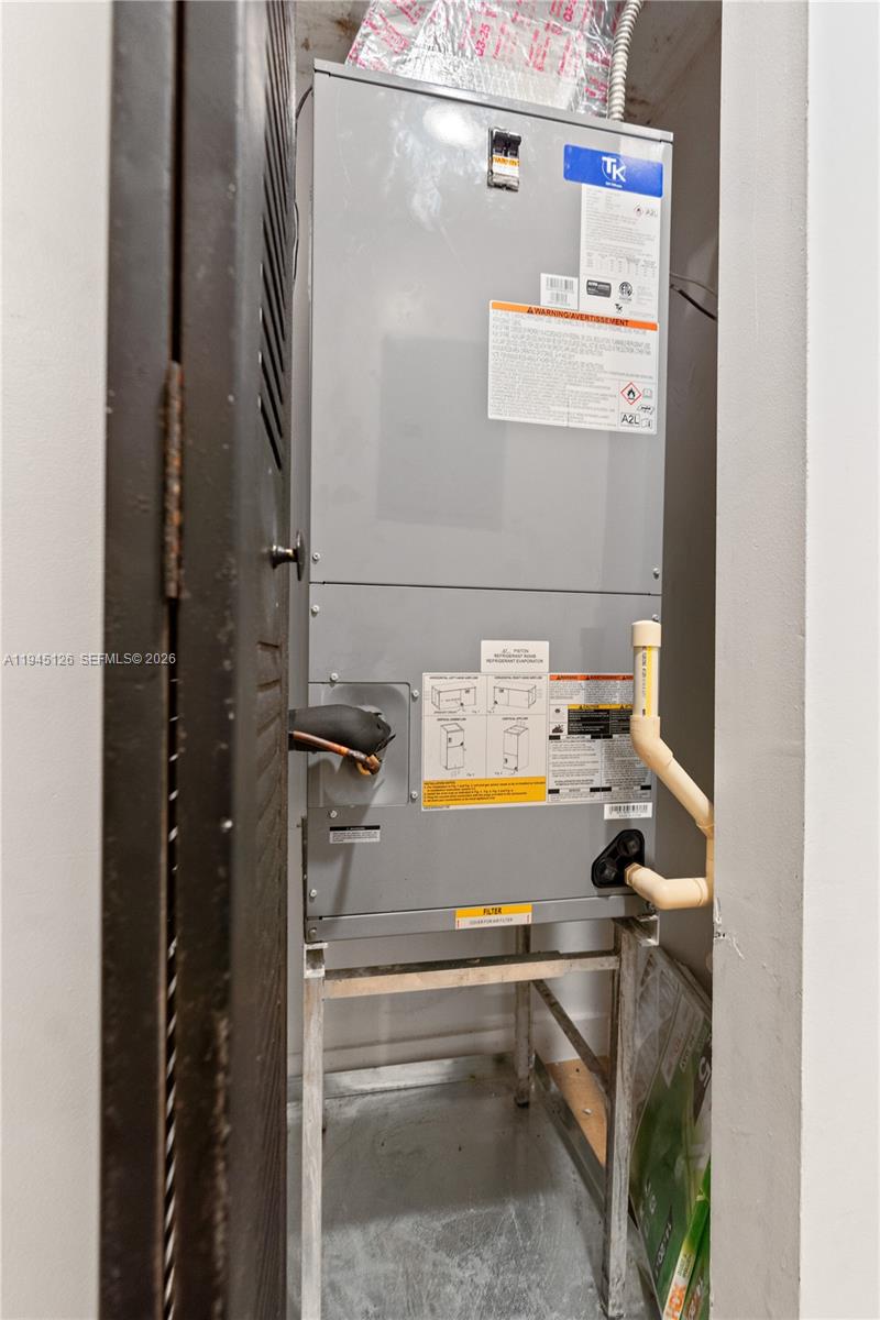 810 7th Street, Unit 102 Miami Beach, FL 33139 - Photo 15 of 21 a view of storage room