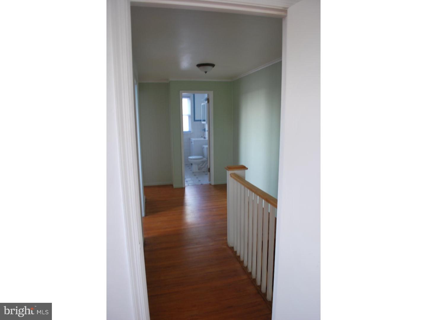 306 Laurel Road Sharon Hill, PA 19079 - Photo 10 of 13 Gallery Image 10