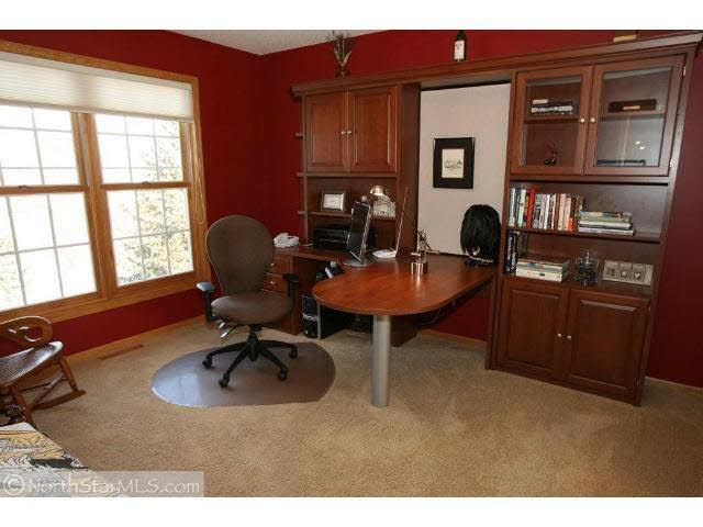 18634 Schroers Farm Road Eden Prairie, MN 55347 - Photo 13 of 17 Gallery Image 13