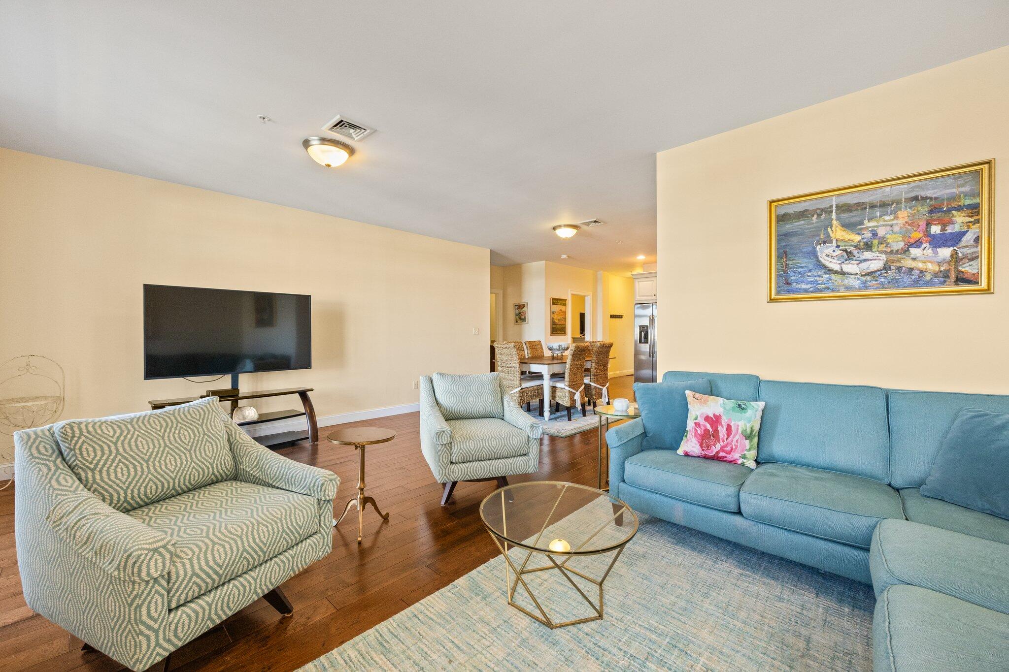 89 Lewis Bay Road, Unit 303 Hyannis, MA 02601 - Photo 8 of 44 living room 3