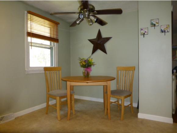 24 Cambridge Road Nashua, NH 03062 - Photo 4 of 10