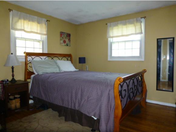 24 Cambridge Road Nashua, NH 03062 - Photo 7 of 10