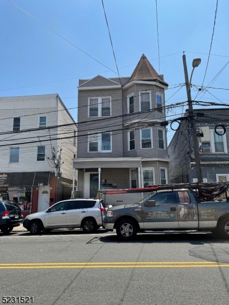 a car parked in front of a building