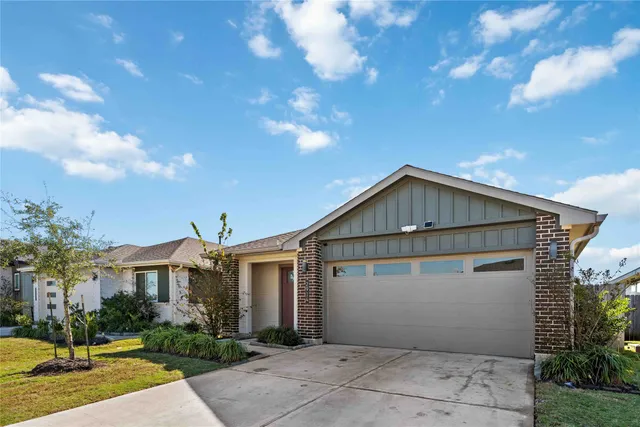 $2,000 | 2914 Gunnersbury Drive, Houston, TX 77047