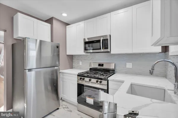$192,500 | 255 Cedar Avenue, Woodlynne, NJ 08107