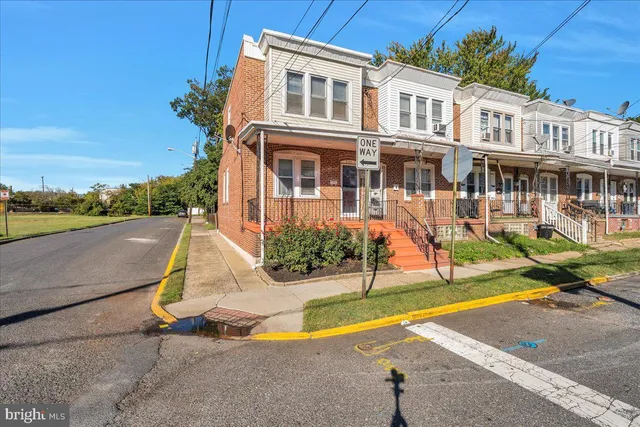 $195,000 | 255 Cedar Avenue, Woodlynne, NJ 08107