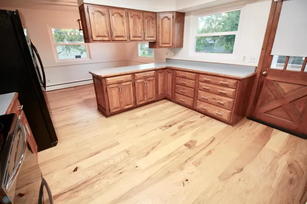 $299,900 | 429 14th Street North, Breckenridge, MN 56520