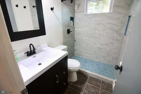 $299,900 | 429 14th Street North, Breckenridge, MN 56520