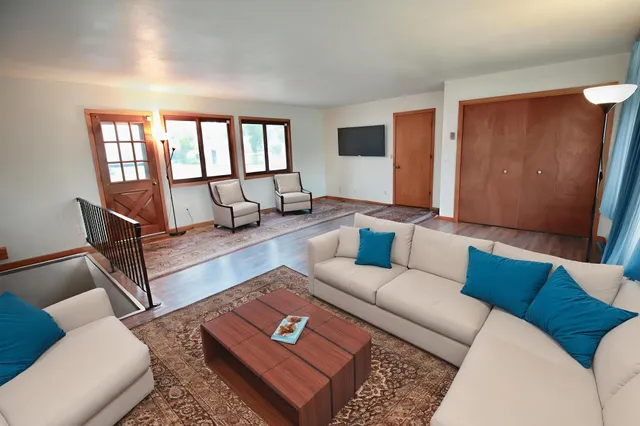 $315,000 | 429 14th Street North, Breckenridge, MN 56520