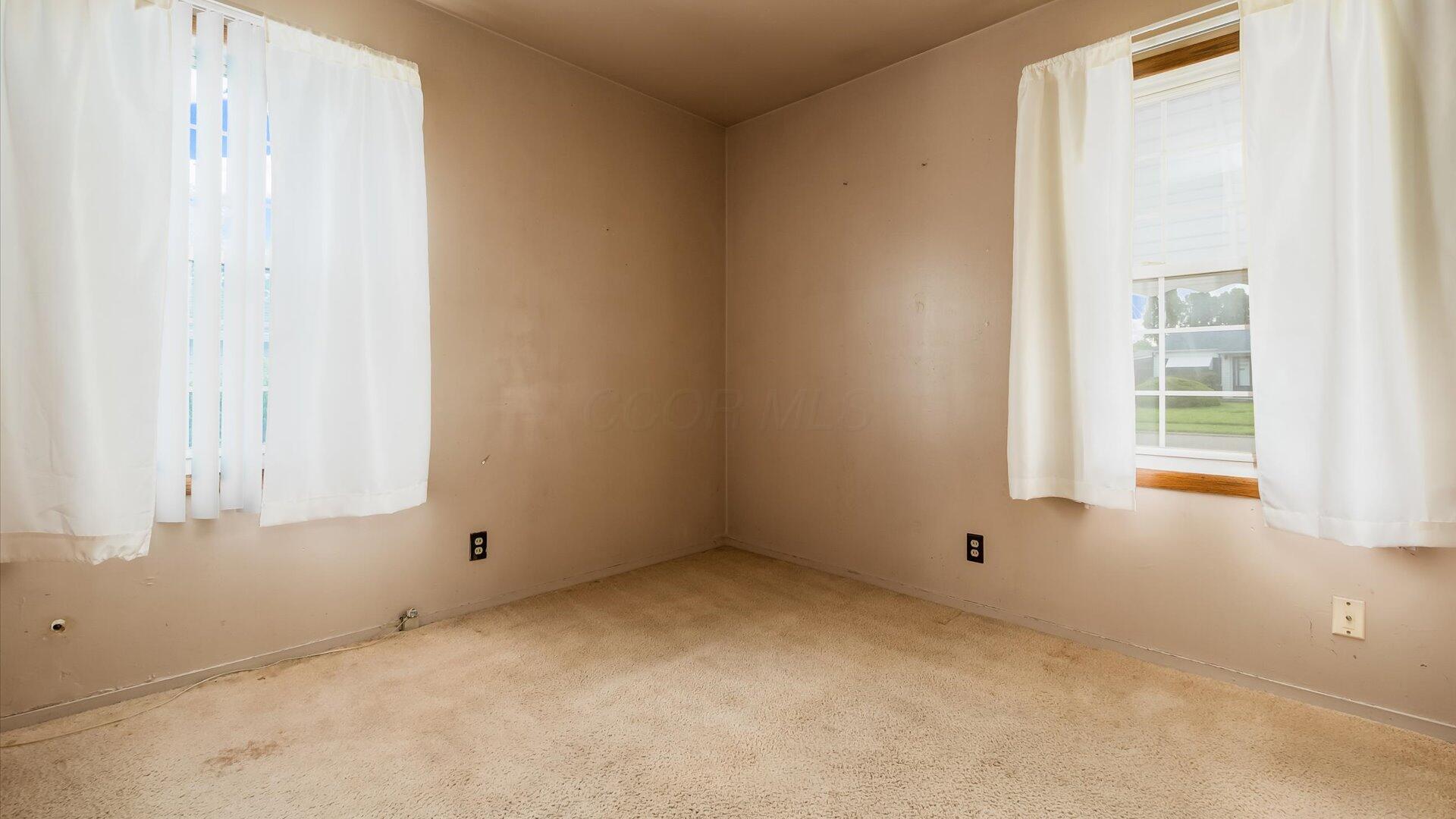524 Ridgefield Road Newark, OH 43055 - Photo 15 of 33 Bedroom #3
