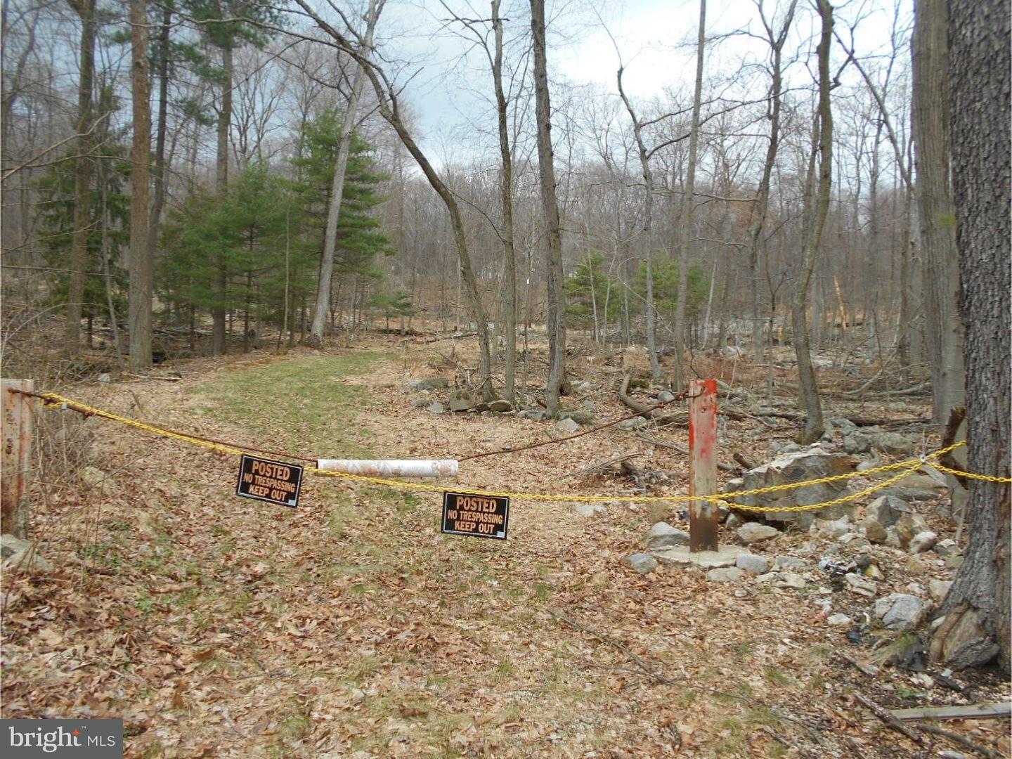 6840 Angora Road Reading, PA 19606 - Photo 3 of 9
