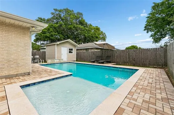 $435,000 | 1375 Choctaw Avenue, Metairie, LA 70005