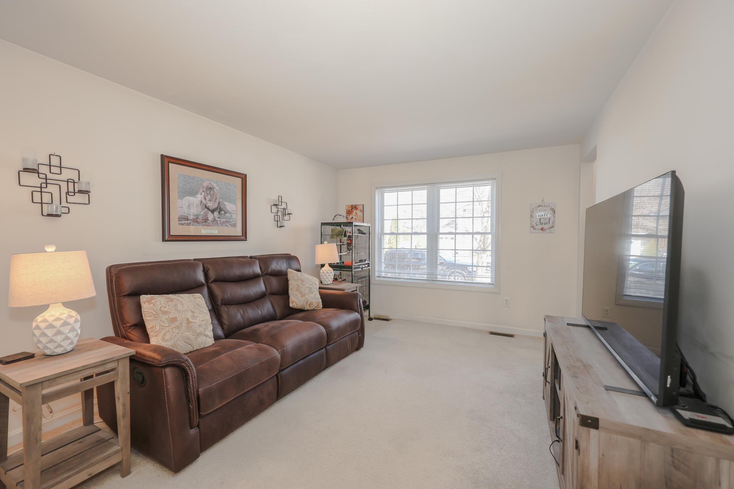 66 Sandy Brook Street Manchester, NH 03103 - Photo 13 of 49 Gallery Image 13