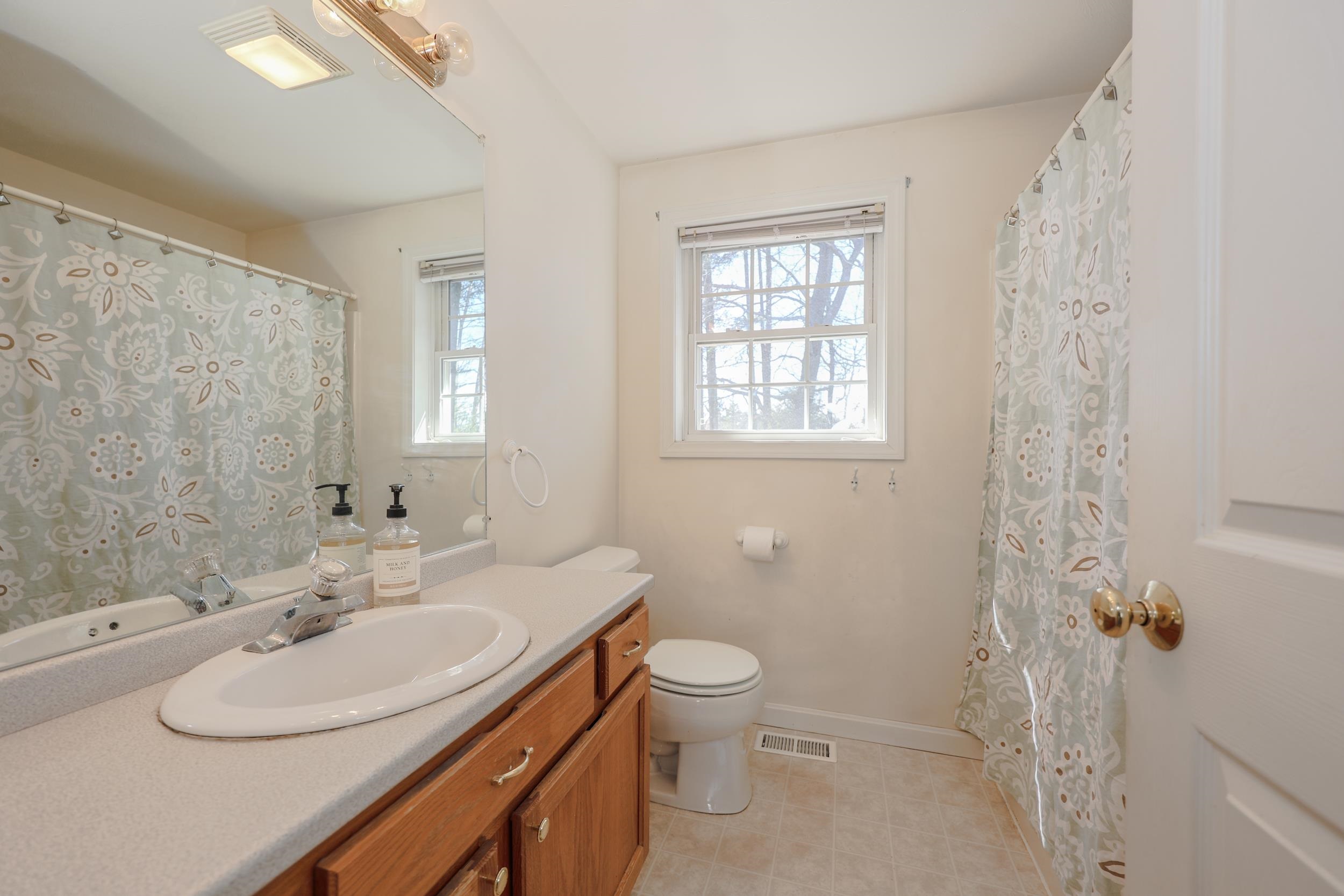 66 Sandy Brook Street Manchester, NH 03103 - Photo 28 of 49 Gallery Image 28