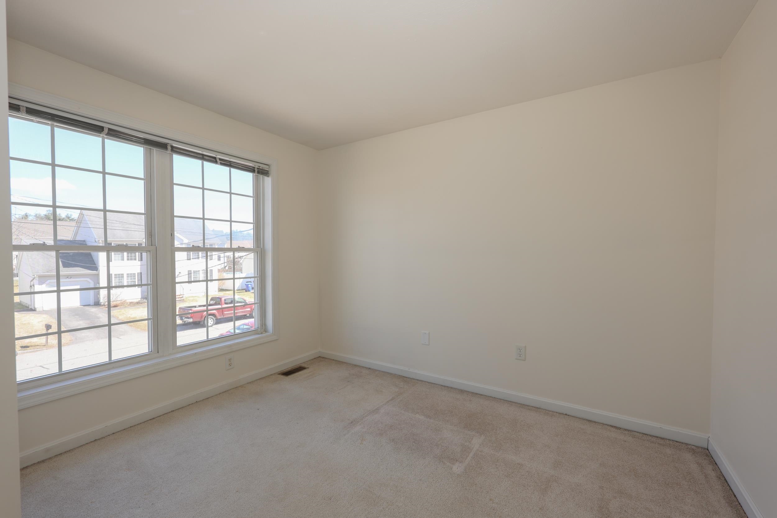 66 Sandy Brook Street Manchester, NH 03103 - Photo 29 of 49 Gallery Image 29