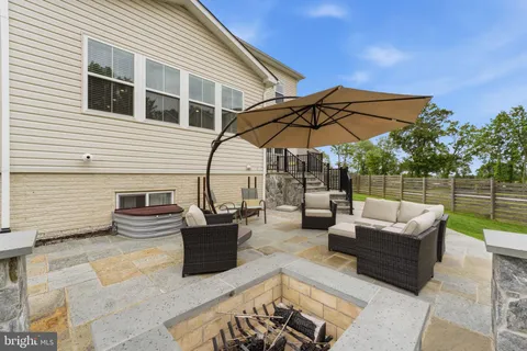 $1,060,000 | 17086 Oxley Farm Road, Poolesville, MD 20837