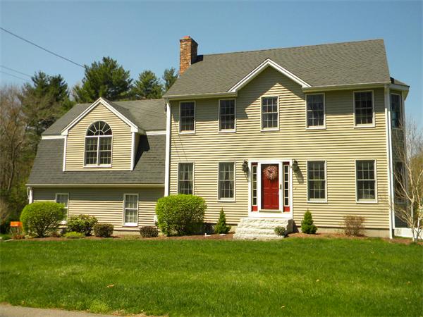 9 Deer Run Road Bellingham, MA 02019 - Photo 1 of 23 Gallery Image 1