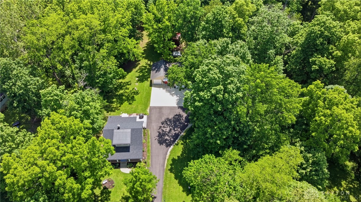769 Shrine Road Springfield, OH 45504 - Photo 4 of 45