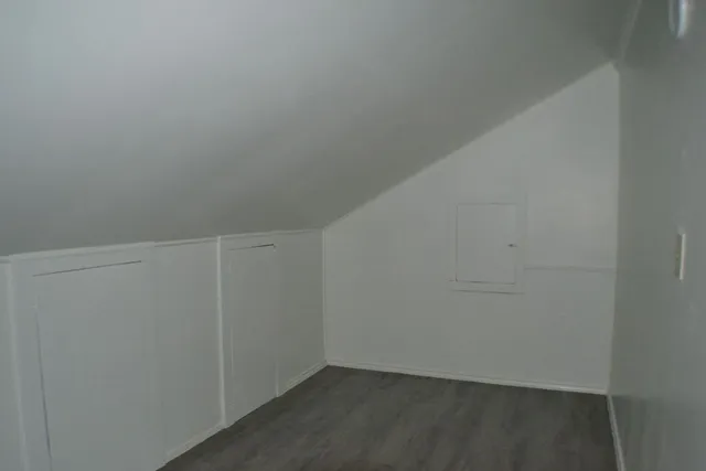 $2,295 | 4506 Adelphi Lane, Austin, TX 78727