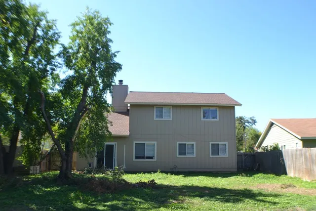 $2,295 | 4506 Adelphi Lane, Austin, TX 78727