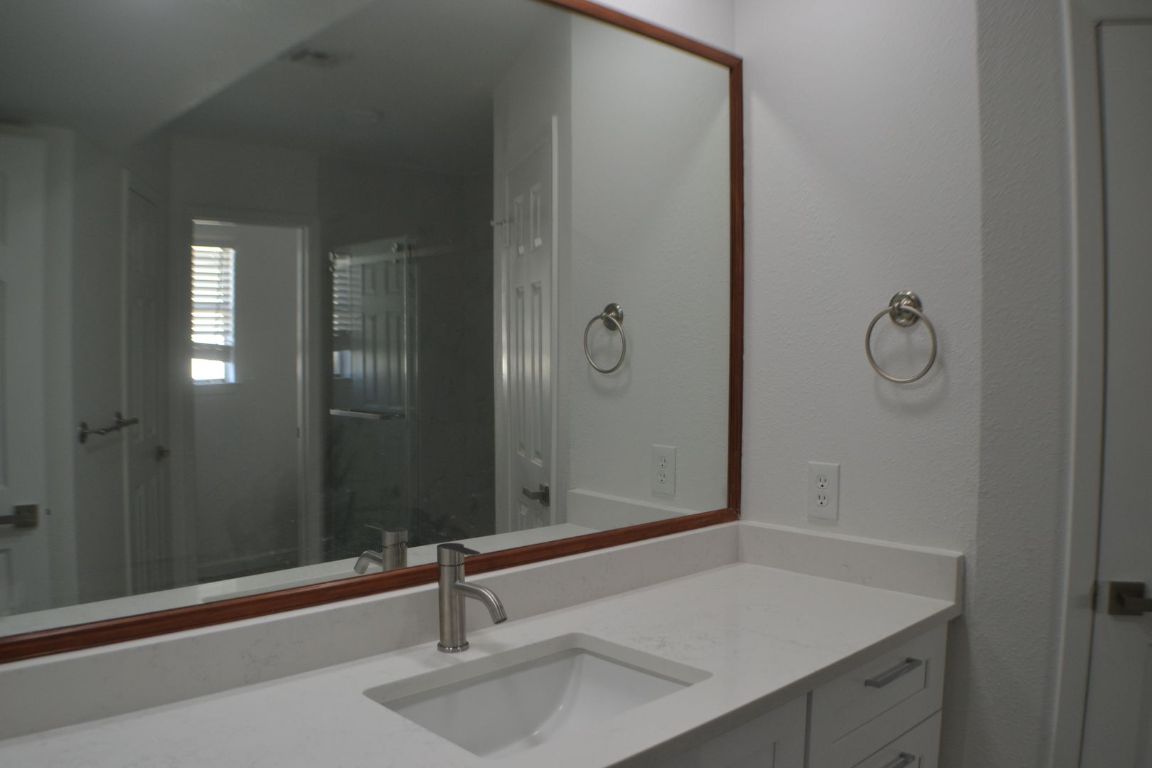 4506 Adelphi Lane Austin, TX 78727 - Photo 9 of 13 Bathroom with vanity
