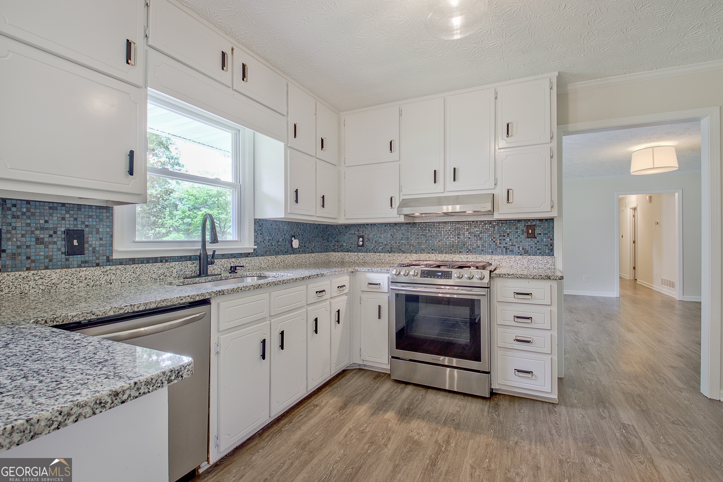 306 Tyrone Road Fayetteville, GA 30214 - Photo 12 of 43
