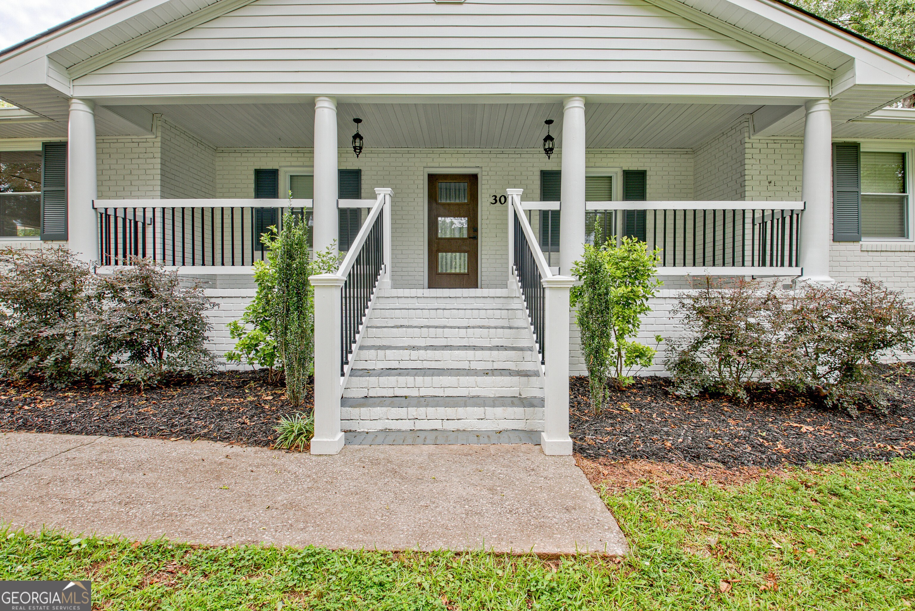306 Tyrone Road Fayetteville, GA 30214 - Photo 4 of 43