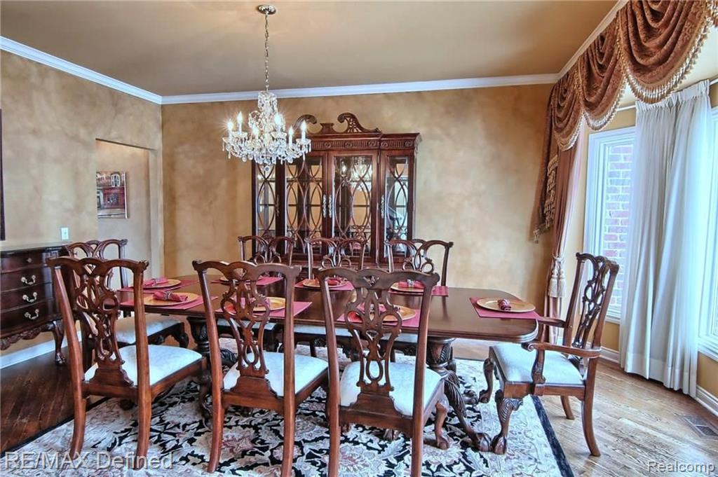 3960 Elk Drive Rochester, MI 48306 - Photo 9 of 27