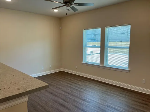 $1,250 | 686 Central Avenue, Unit 203, Jefferson, LA 70121