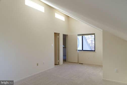1983 Solaridge Court Reston, VA 20191 - Photo 14 of 20 Bedroom