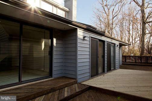 1983 Solaridge Court Reston, VA 20191 - Photo 18 of 20 Exterior (General)