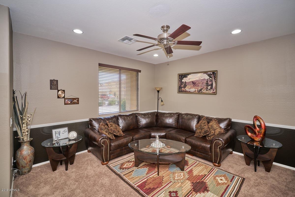 2034 South Martingale Road Gilbert, AZ 85295 - Photo 6 of 48 Living Room